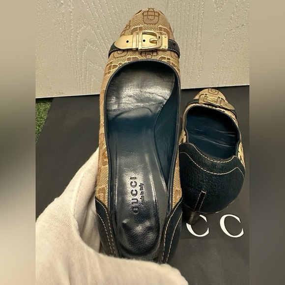 Sold❗️Gucci Horsebit shoes - Picture 10 of 14
